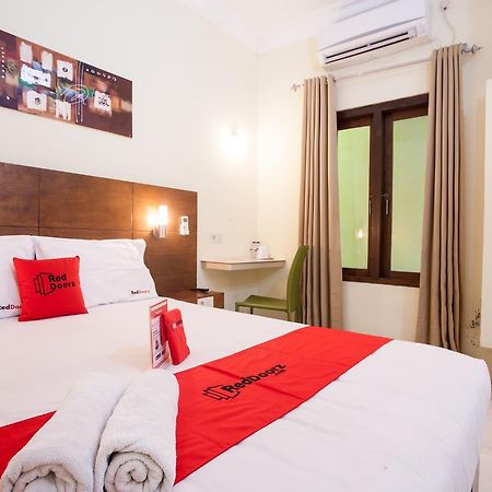 Reddoorz Near Marvel City Mall Wonotjolo 外观 照片