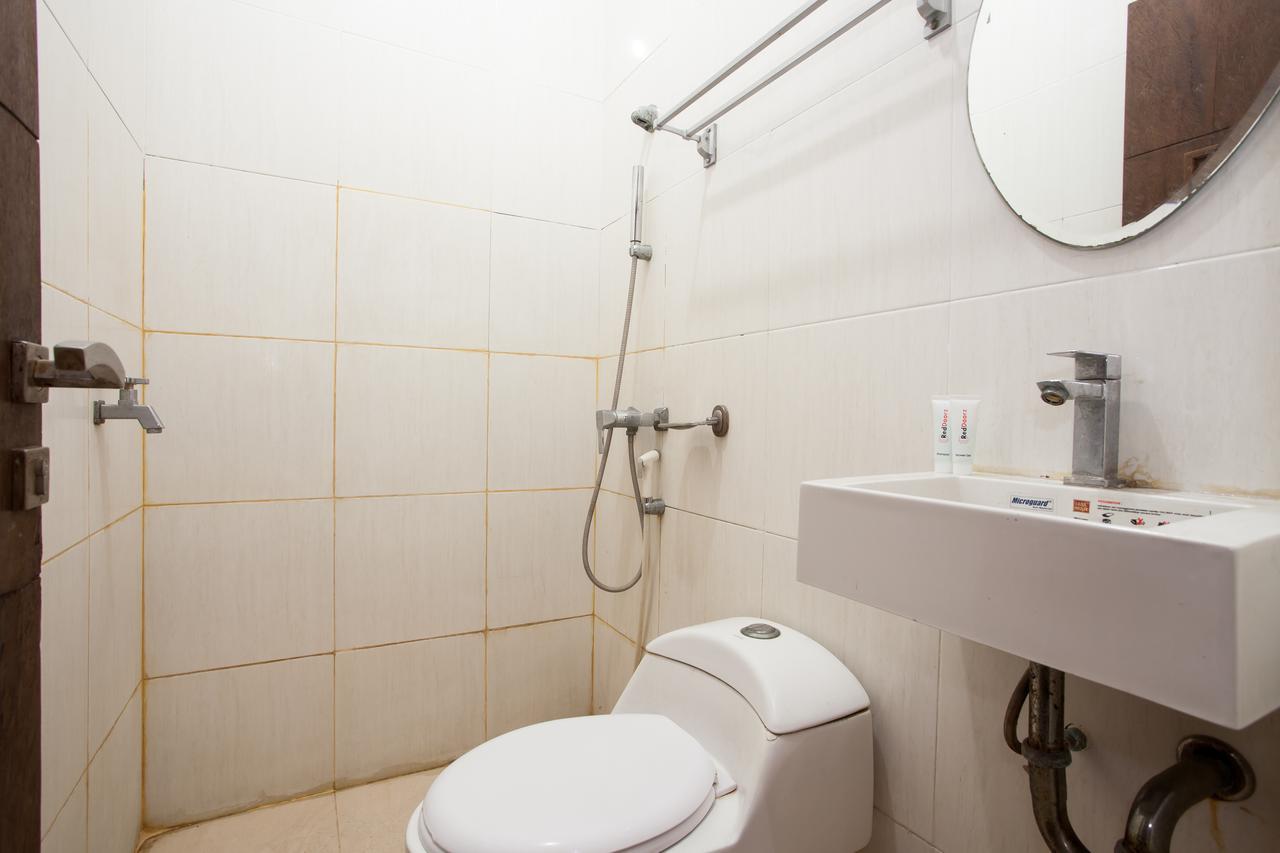 Reddoorz Near Marvel City Mall Wonotjolo 外观 照片