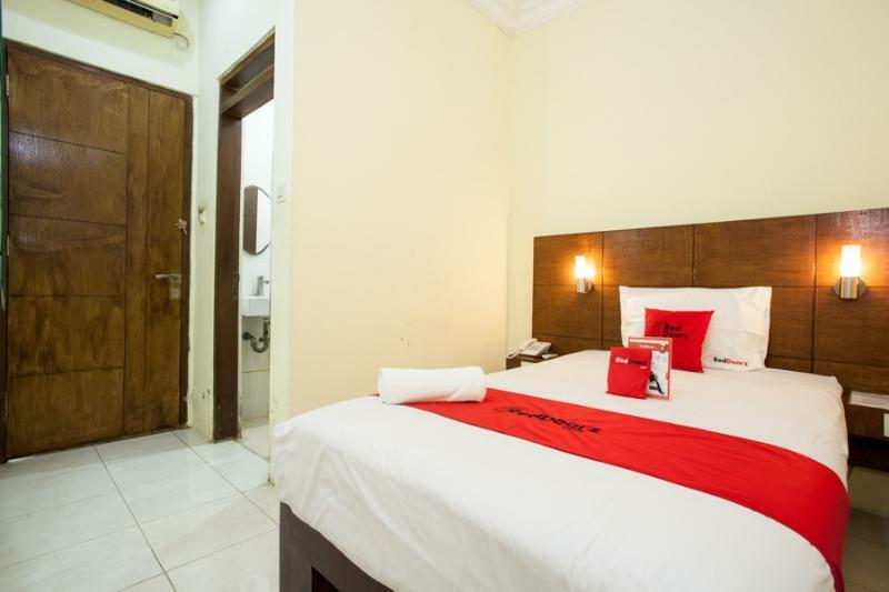 Reddoorz Near Marvel City Mall Wonotjolo 外观 照片